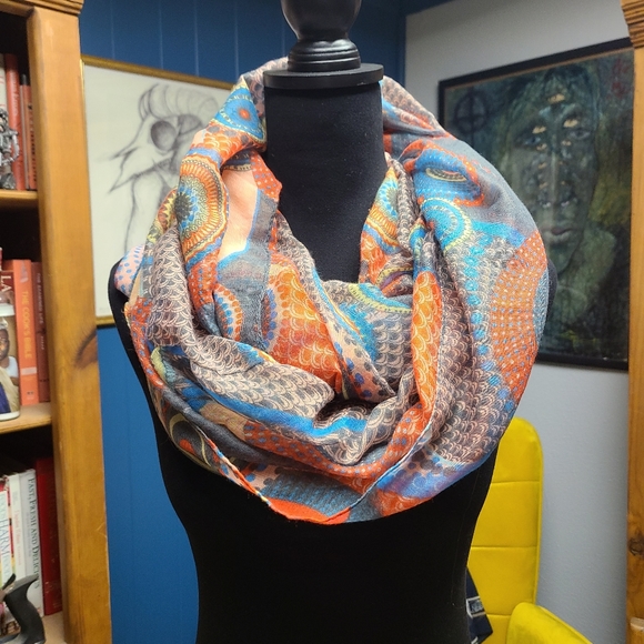 Patterned Infinity Scarf - Picture 2 of 2